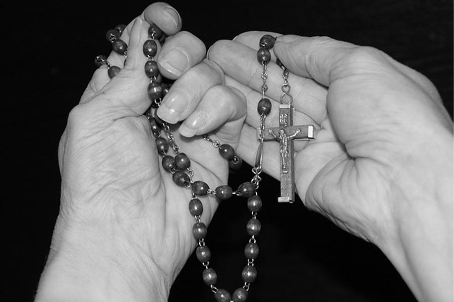 recitare il rosario ogni giorno
