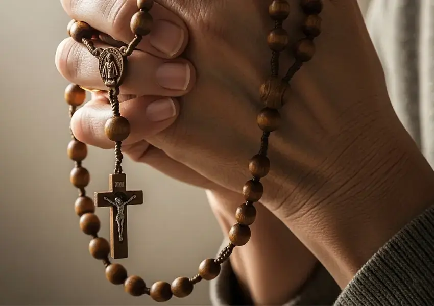 santi che amavano pregare il rosario